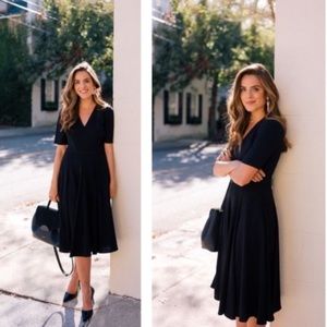 NWT Gal Meets Glam Navy Blue Fit and Flare Midi Edith crepe dress 14